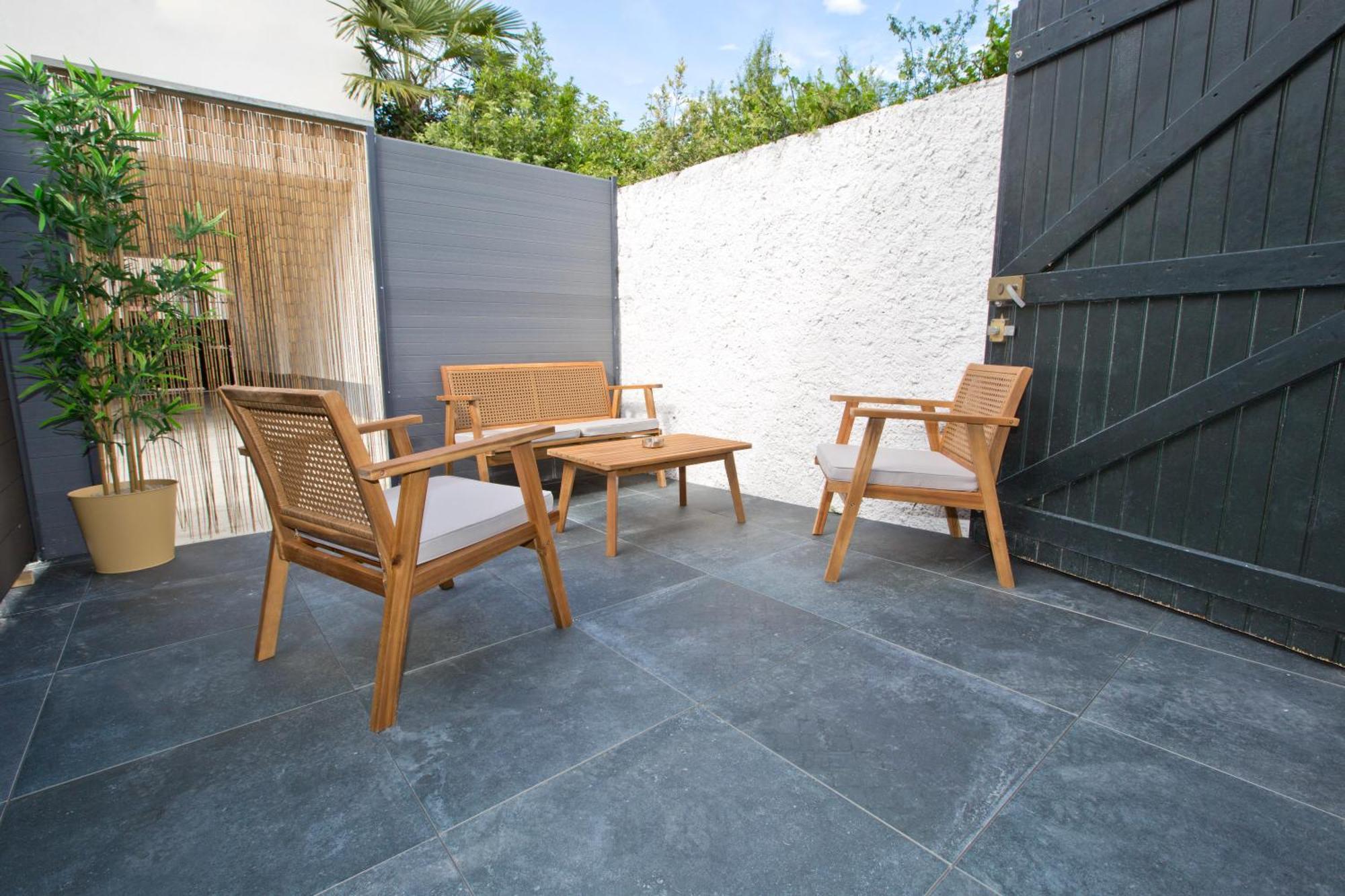 Montsejour - Magnifique T2 Avec Filet Suspendu Apartment Tarbes Bagian luar foto